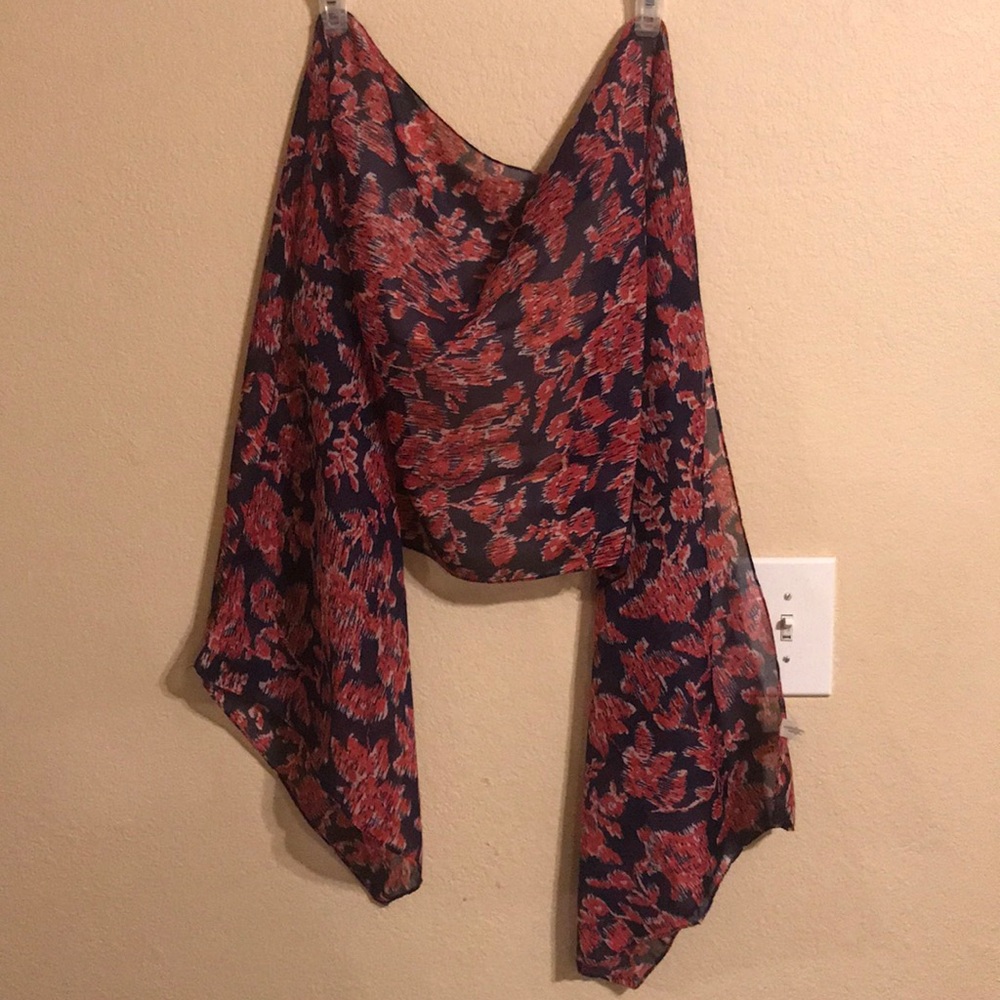 Avon Scarf 🧣